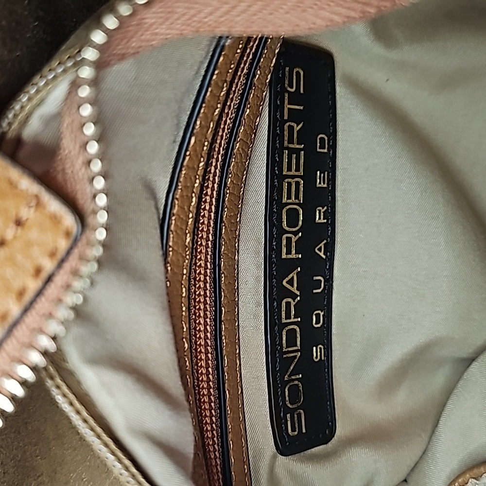 Sondra Robert's Squared leather bag with gold hardware. Camel color. EUC. - Picture 7 of 7